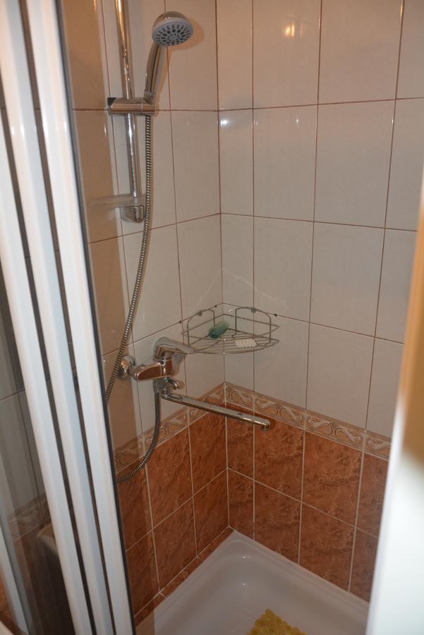 Guesthouse "Nakvyne Pas Zveja" Purvynes Street Nida Eksteriør bilde